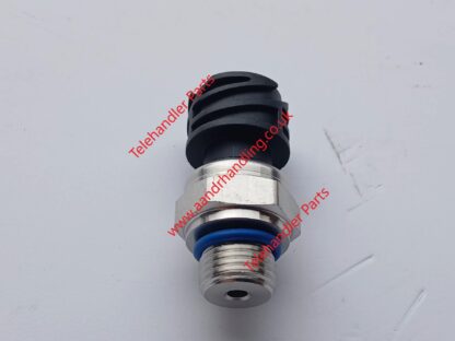 Deutz-engine-oil-pressure-switch-940136-961138